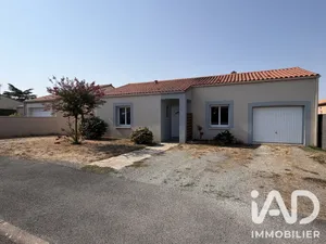 Maison à Antigny (85120)