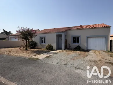 Maison à Antigny (85120)