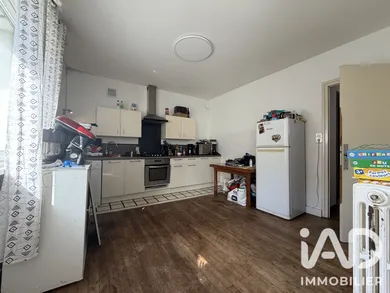 Apartment in Pont-l'Abbé (29120)