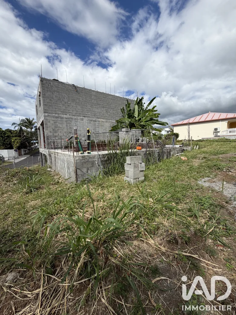 Terrain 244 m² · à Bâtir À Saint-André · 244 m² · 100 000 €