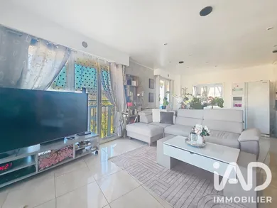 Apartment in Cannes (06400)