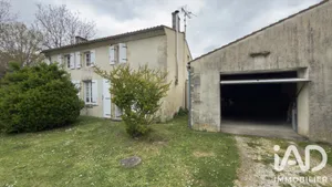 Village house in Paillé (17470)