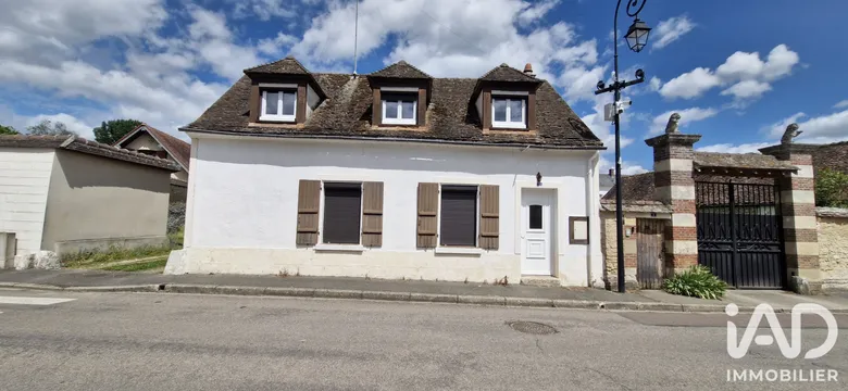 Maison 4 pièces 100 m² · à Trie-la-Ville · 100 m² · 130 000 €
