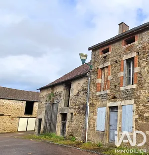 Maison de village à Lacanche (21230)