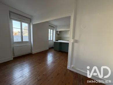 Apartment in Nantes (44000)