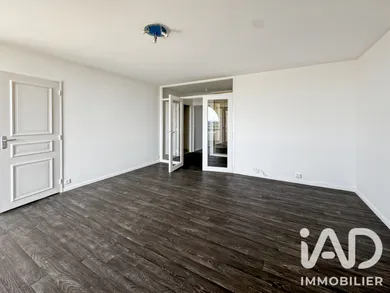 Apartment in Rennes (35200)