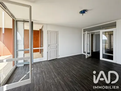 Apartment in Rennes (35200)