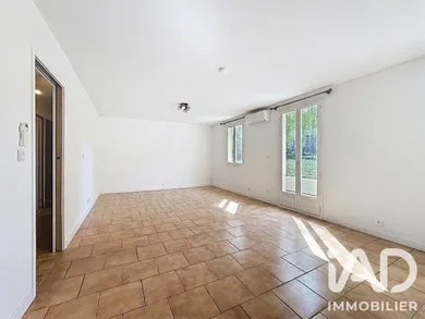 Maison traditionnelle à Pringy (77310)