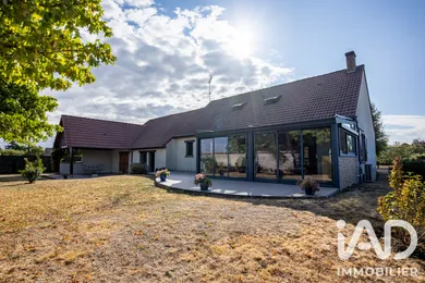 Maison traditionnelle à Huisseau-sur-Mauves (45130)