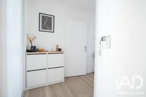 Apartment in Bois-d'Arcy (78390)