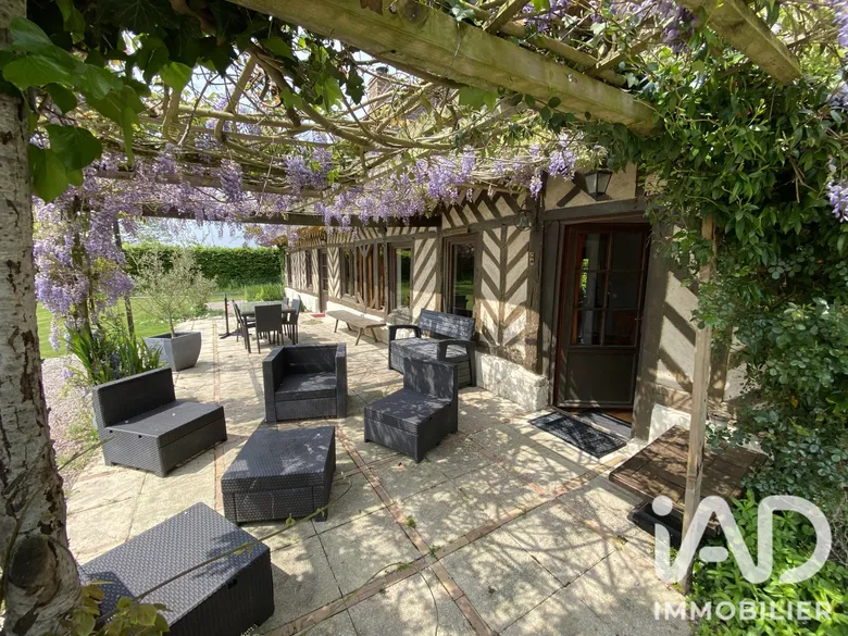 Maison 7 pièces 215 m² · à Manneville-la-Raoult · 215 m² · 550 000 €