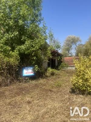 Park home in Messia-sur-Sorne (39570)