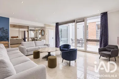 Immeuble à Paris (75015)