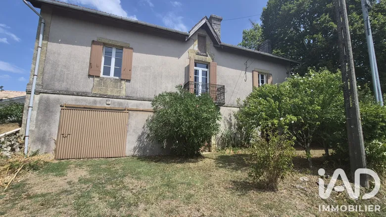 Maison 4 pièces 72 m² · à Sainte-Radegonde · 72 m² · 130 000 €