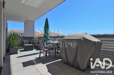 Apartment in Aix-en-Provence (13100)