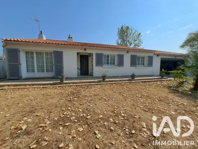 House in Le Perrier (85300)