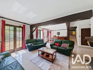 House in Brie-Comte-Robert (77170)