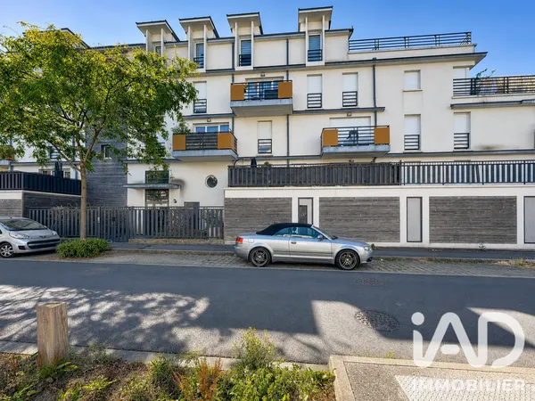 Appartement à Villecresnes (94440) photo 2