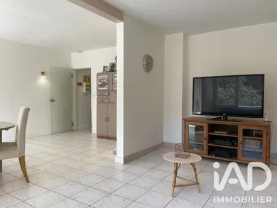 Appartement à Ris-Orangis (91130)