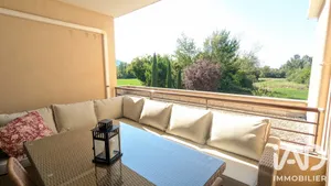 Appartement à Oppède (84580)