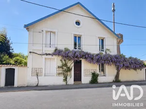 Maison de ville à Civray (86400)