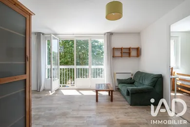 Apartment in Saint-Martin-d'Hères (38400)