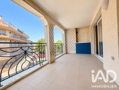 Apartment in Sainte-Maxime (83120)