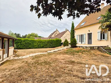 Maison traditionnelle à Maulette (78550)