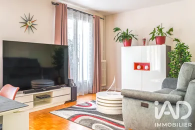 Apartment in Joué-lès-Tours (37300)
