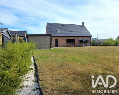 Maison de village à Pont-sur-Sambre (59138)