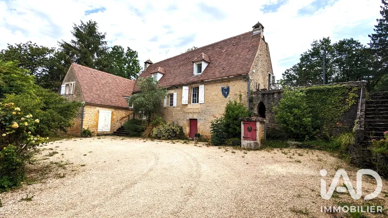 Maison 6 pièces 139 m² · à La Chapelle-Aubareil · 139 m² · 214 000 €