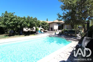 Maison à L'Isle-sur-la-Sorgue (84800)