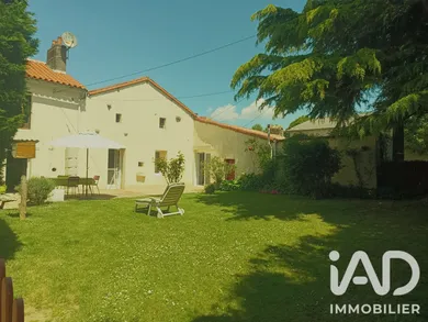 Maison de campagne à Payroux (86350)
