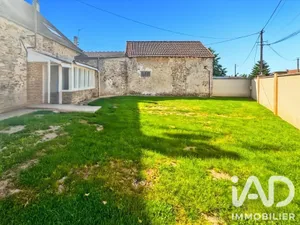Maison de campagne à Saint-Martin-des-Champs (77320)