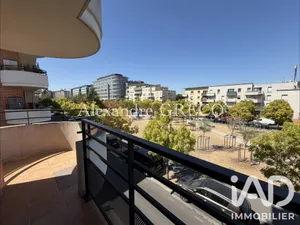 Apartment in Bobigny (93000)