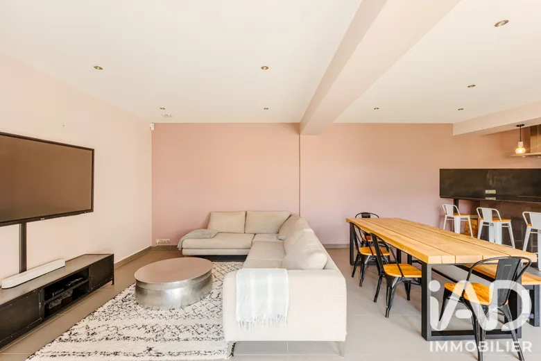 Maison 8 pièces 200 m² · à Meulan-en-Yvelines · 200 m² · 435 000 €