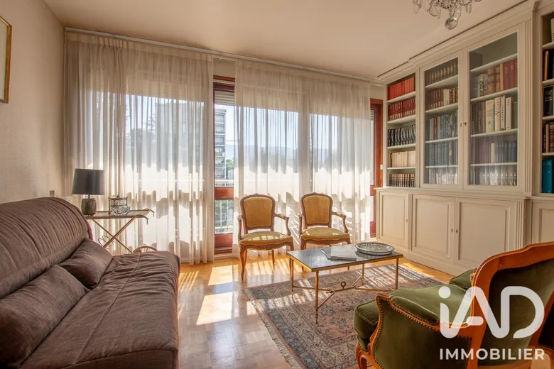 Appartement 3 pièces 77 m² · à Jacob-Bellecombette · 77 m² · 205 000 €
