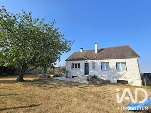 Maison traditionnelle à Aviron (27930)