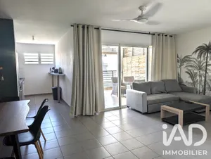 Apartment in Saint-Pierre (97410)