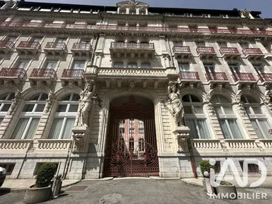 Appartement à Cauterets (65110)