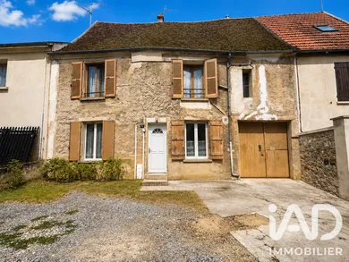 Maison à Brasles (02400)