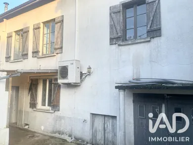 Maison de ville à Vendeuvre-sur-Barse (10140)