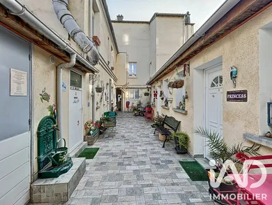 Immeuble à Montrouge (92120)