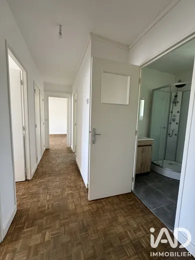 Apartment in Gelos (64110)