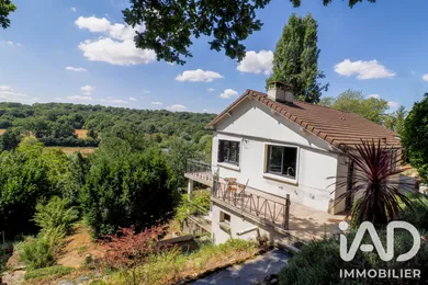 Maison à Châteaufort (78117)
