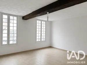 Building in Tonnerre (89700)
