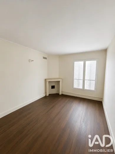 Immeuble à Tonnerre (89700)
