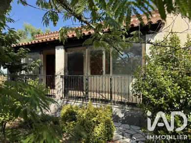 House in Puget-Ville (83390)