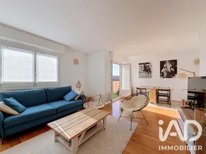 Apartment in Maurepas (78310)