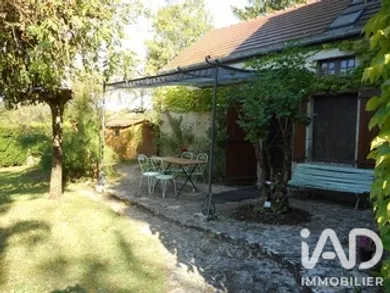 Maison de campagne à Praslay (52160)